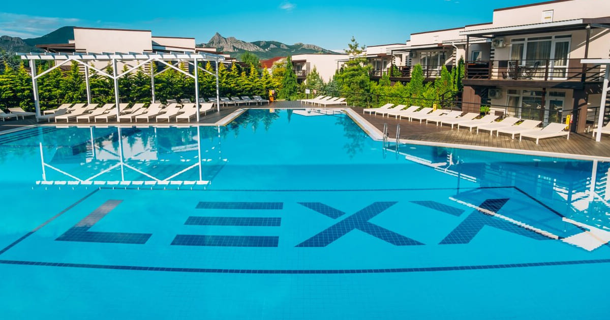 LEXX Club Hotel в Крыму